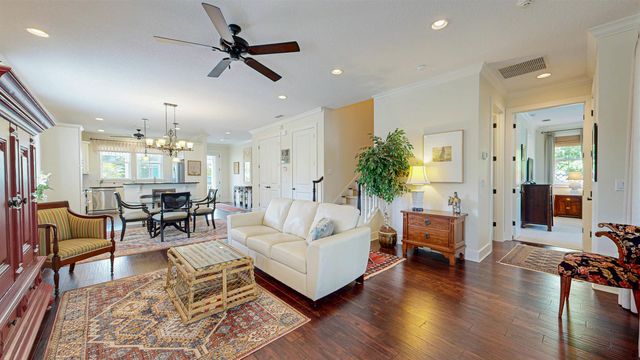 200 12th St, St Augustine, FL 32080