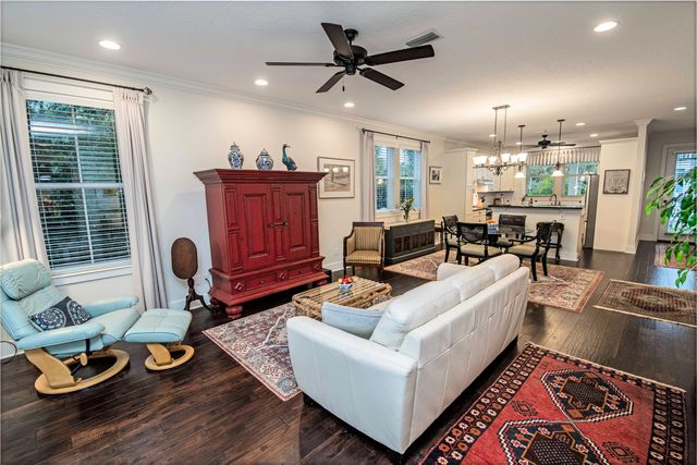 200 12th St, St Augustine, FL 32080