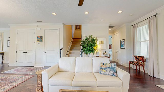 200 12th St, St Augustine, FL 32080