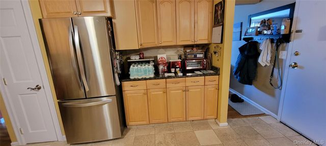 404 Parr Meadow Drive 4D, Newburgh, NY 12550