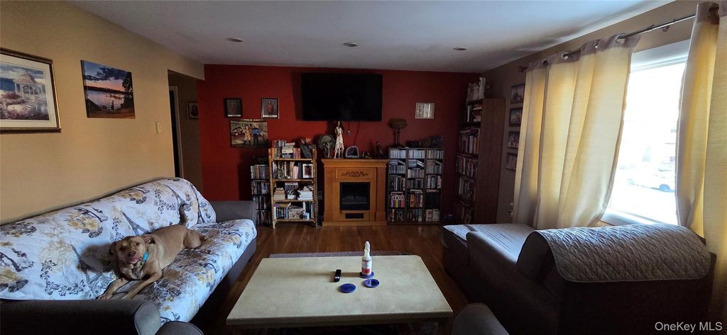 404 Parr Meadow Drive 4D, Newburgh, NY 12550