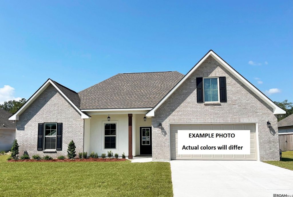1557 Old Tucson Ave, Zachary, LA 70791