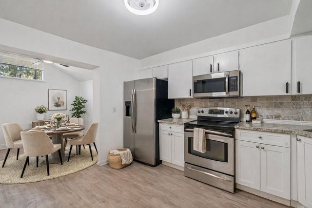 1930 GREGORY DRIVE, Tampa, FL 33613