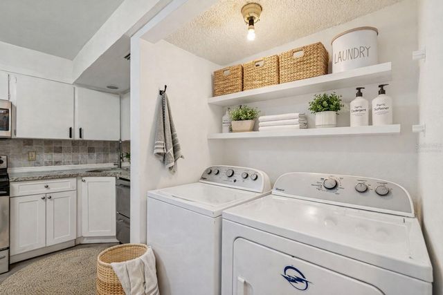 1930 GREGORY DRIVE, Tampa, FL 33613