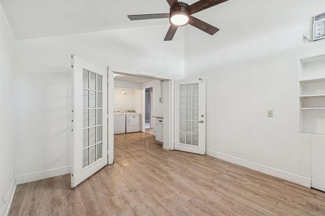 1930 GREGORY DRIVE, Tampa, FL 33613