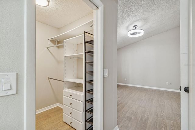 1930 GREGORY DRIVE, Tampa, FL 33613