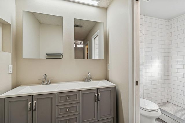 1930 GREGORY DRIVE, Tampa, FL 33613