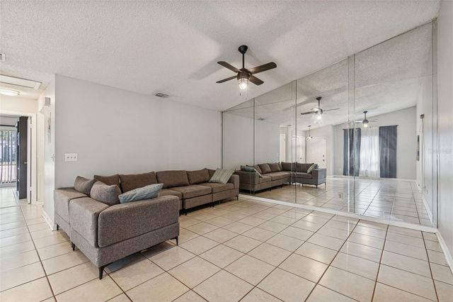 1930 GREGORY DRIVE, Tampa, FL 33613