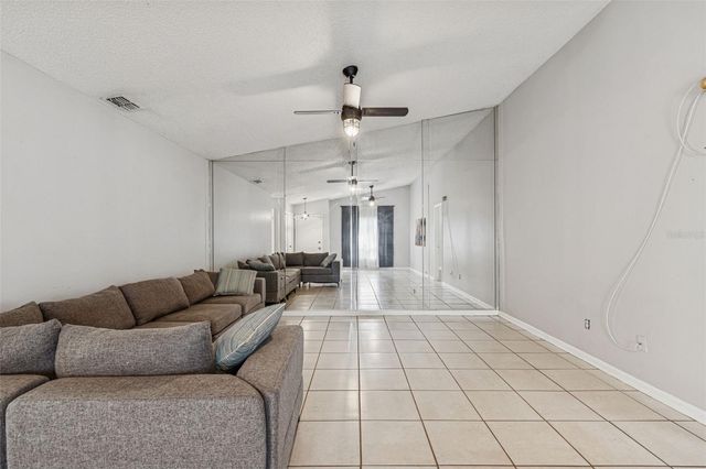 1930 GREGORY DRIVE, Tampa, FL 33613