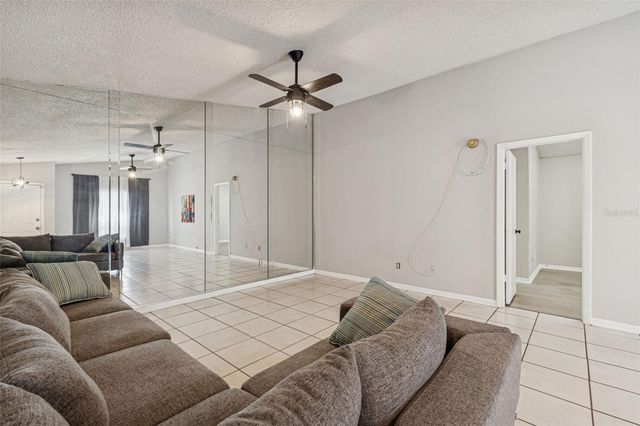 1930 GREGORY DRIVE, Tampa, FL 33613