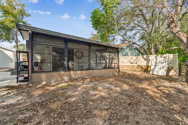 1930 GREGORY DRIVE, Tampa, FL 33613