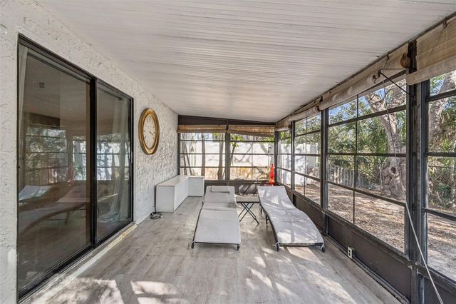 1930 GREGORY DRIVE, Tampa, FL 33613