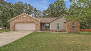 2102 Dana Marie Street, Paragould, AR 72450