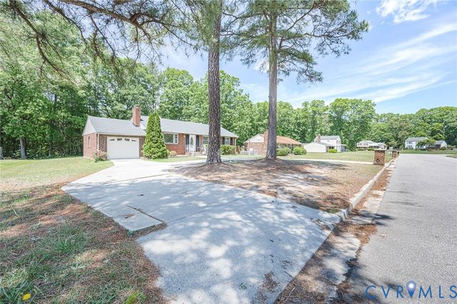 10912 London Dr, Henrico, VA 23060