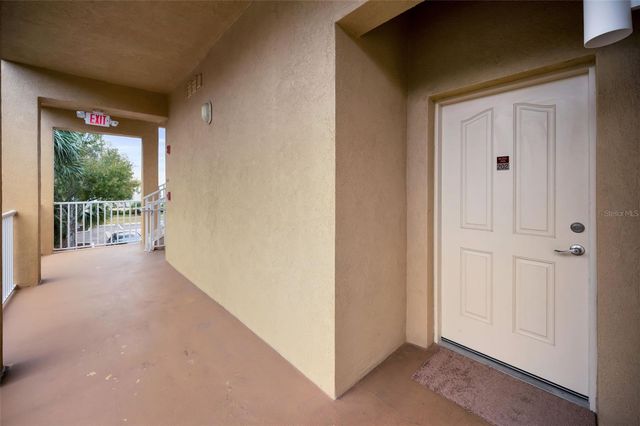 606 WELLS COURT 202, Clearwater, FL 33756