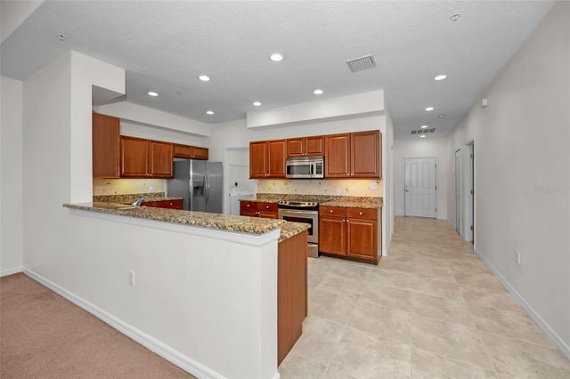 606 WELLS COURT 202, Clearwater, FL 33756