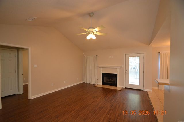 11 Farrah Drive, Ward, AR 72176