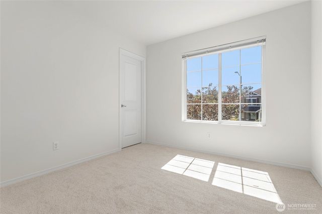 800 Crested Butte Boulevard, Mount Vernon, WA 98273