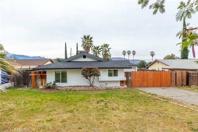 546 W Indian School, Banning, CA 92220