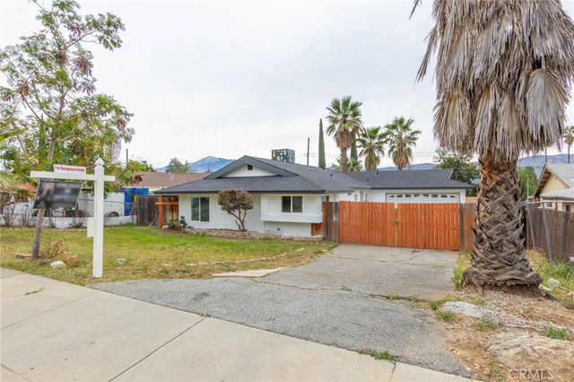 546 W Indian School, Banning, CA 92220