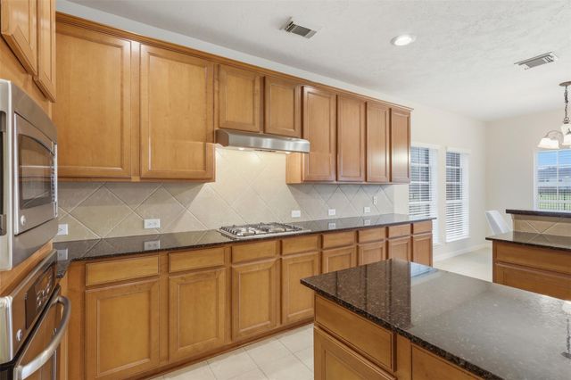 13806 Cove Landing Lane, Rosharon, TX 77583