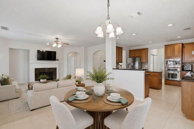 13806 Cove Landing Lane, Rosharon, TX 77583