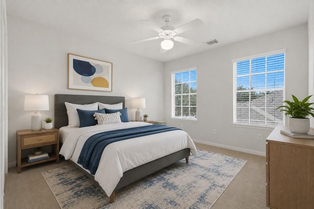 13806 Cove Landing Lane, Rosharon, TX 77583