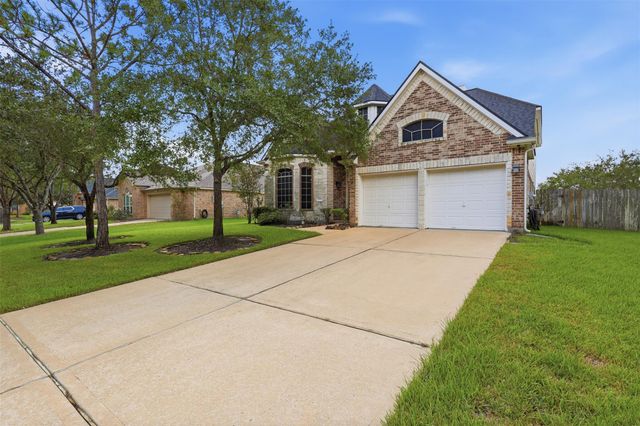 13806 Cove Landing Lane, Rosharon, TX 77583