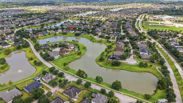 13806 Cove Landing Lane, Rosharon, TX 77583