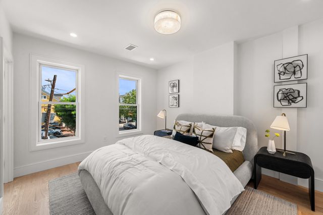 39 G Street, Boston, MA 02127