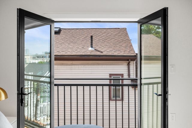 39 G Street, Boston, MA 02127
