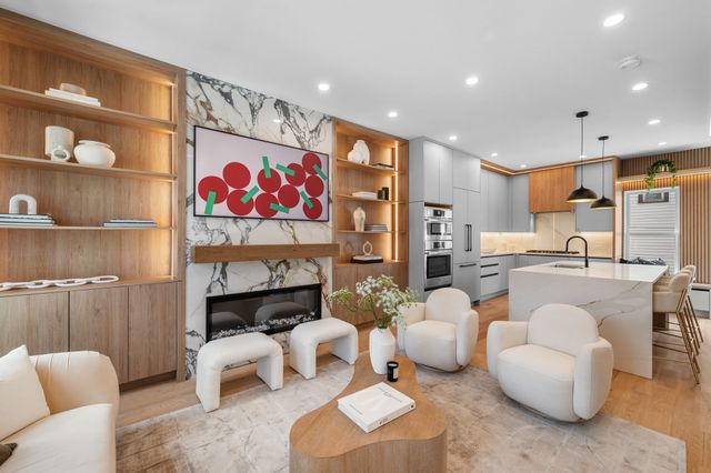 39 G Street, Boston, MA 02127