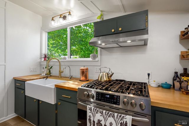 316-318 Petaluma Ave, Sebastopol, CA 95472