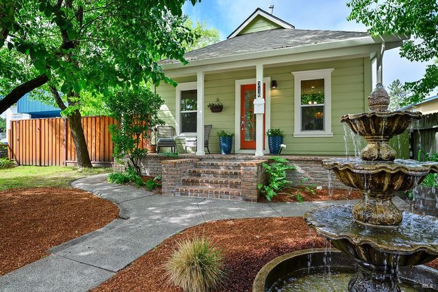 316-318 Petaluma Ave, Sebastopol, CA 95472