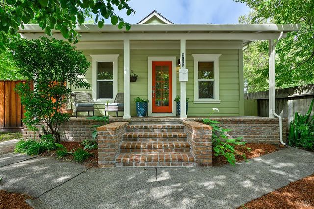 316-318 Petaluma Ave, Sebastopol, CA 95472