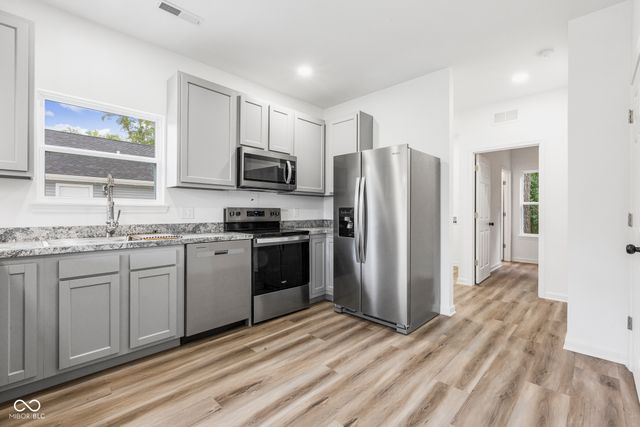 1845 Heathglen Circle, North Vernon, IN 47265