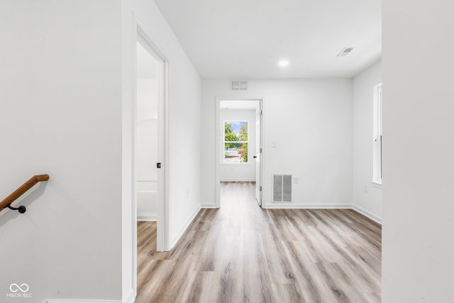 1845 Heathglen Circle, North Vernon, IN 47265