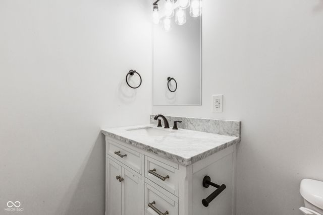 1845 Heathglen Circle, North Vernon, IN 47265