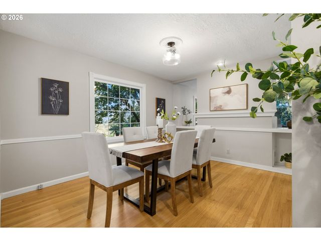 12225 Sw 34TH Ave, Portland, OR 97219