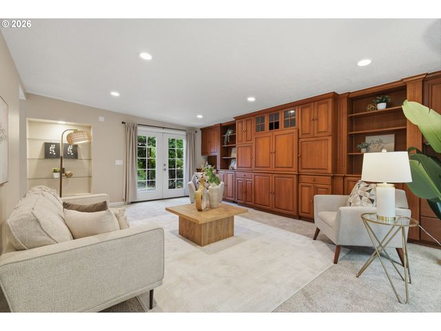 12225 Sw 34TH Ave, Portland, OR 97219