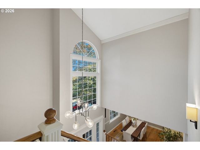 12225 Sw 34TH Ave, Portland, OR 97219