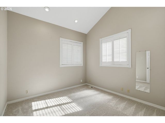 12225 Sw 34TH Ave, Portland, OR 97219
