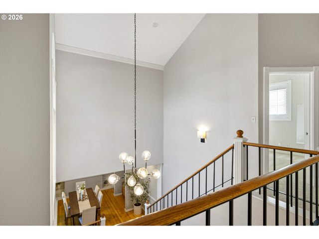 12225 Sw 34TH Ave, Portland, OR 97219
