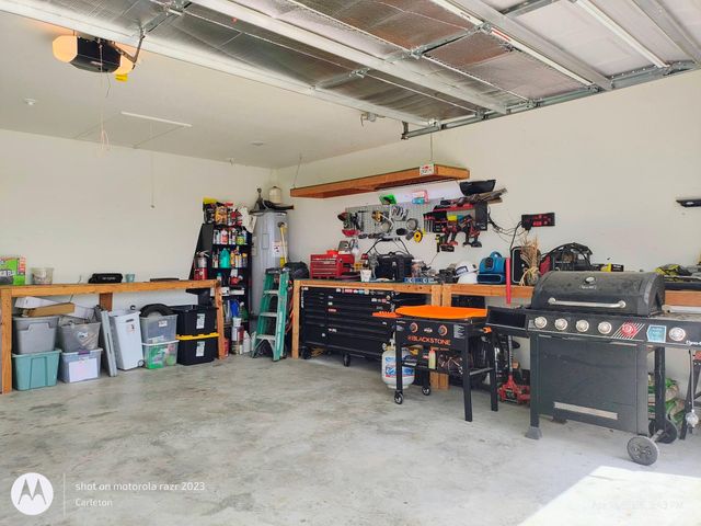 2001 Sunflower ROW, Coupland, TX 78615