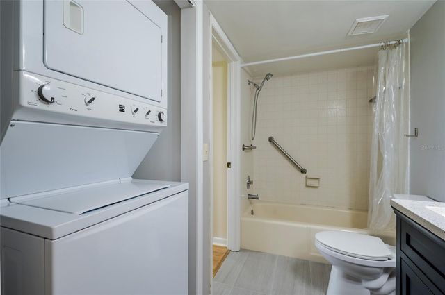 3062 EASTLAND BOULEVARD 406, Clearwater, FL 33761