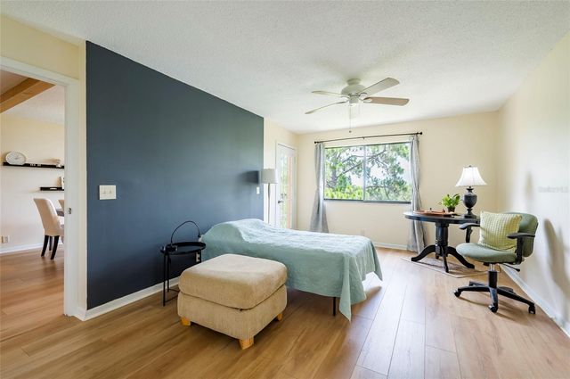 3062 EASTLAND BOULEVARD 406, Clearwater, FL 33761