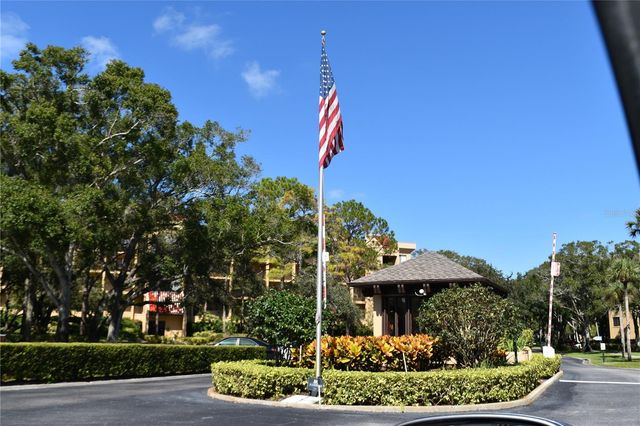 3062 EASTLAND BOULEVARD 406, Clearwater, FL 33761