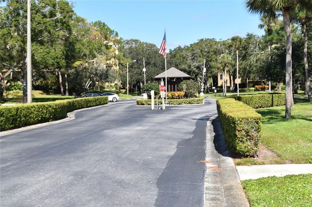 3062 EASTLAND BOULEVARD 406, Clearwater, FL 33761