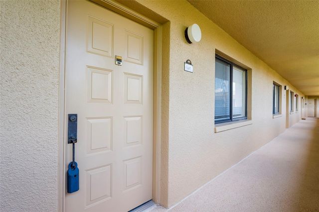 3062 EASTLAND BOULEVARD 406, Clearwater, FL 33761