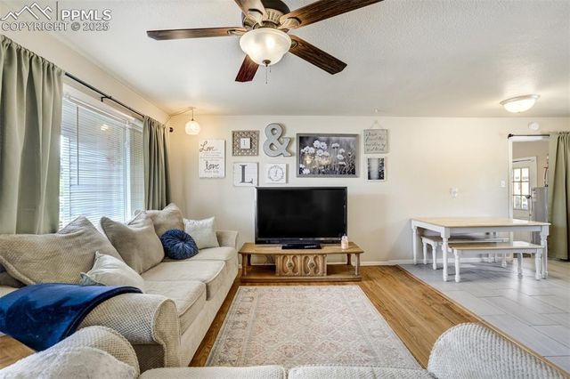 257 Sherri Drive, Colorado Springs, CO 80911